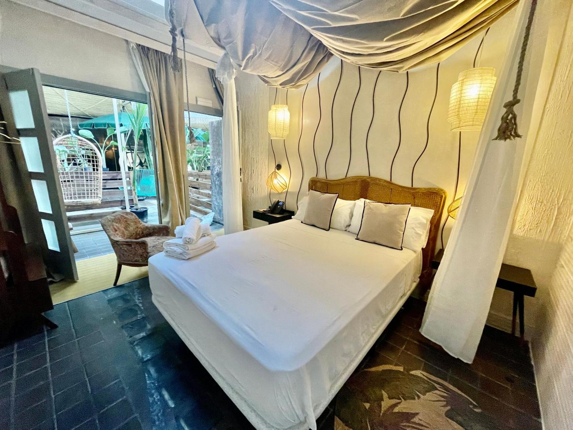 Hotel Life Gran Via Design Мадрид Екстериор снимка
