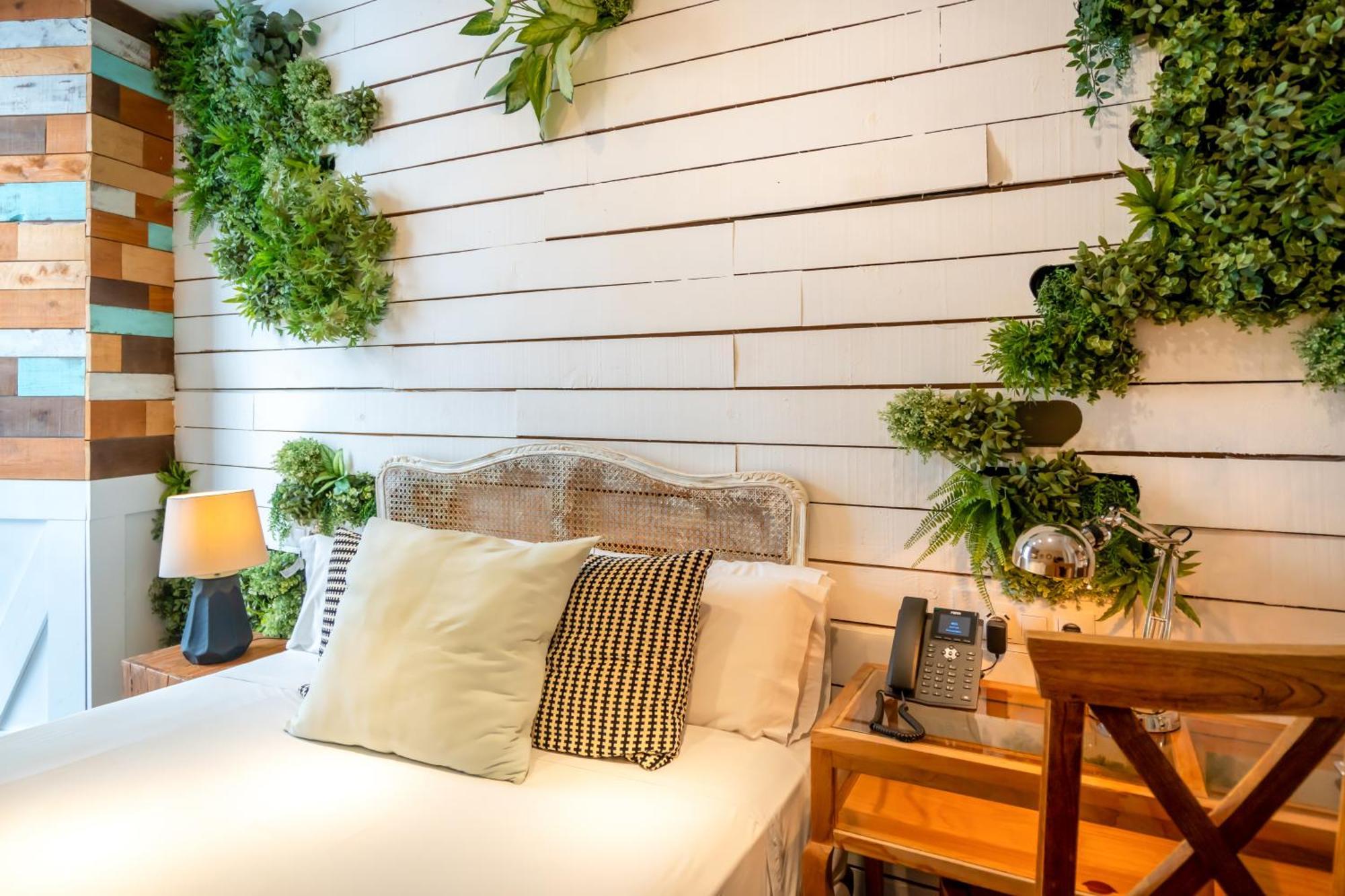 Hotel Life Gran Via Design Мадрид Екстериор снимка