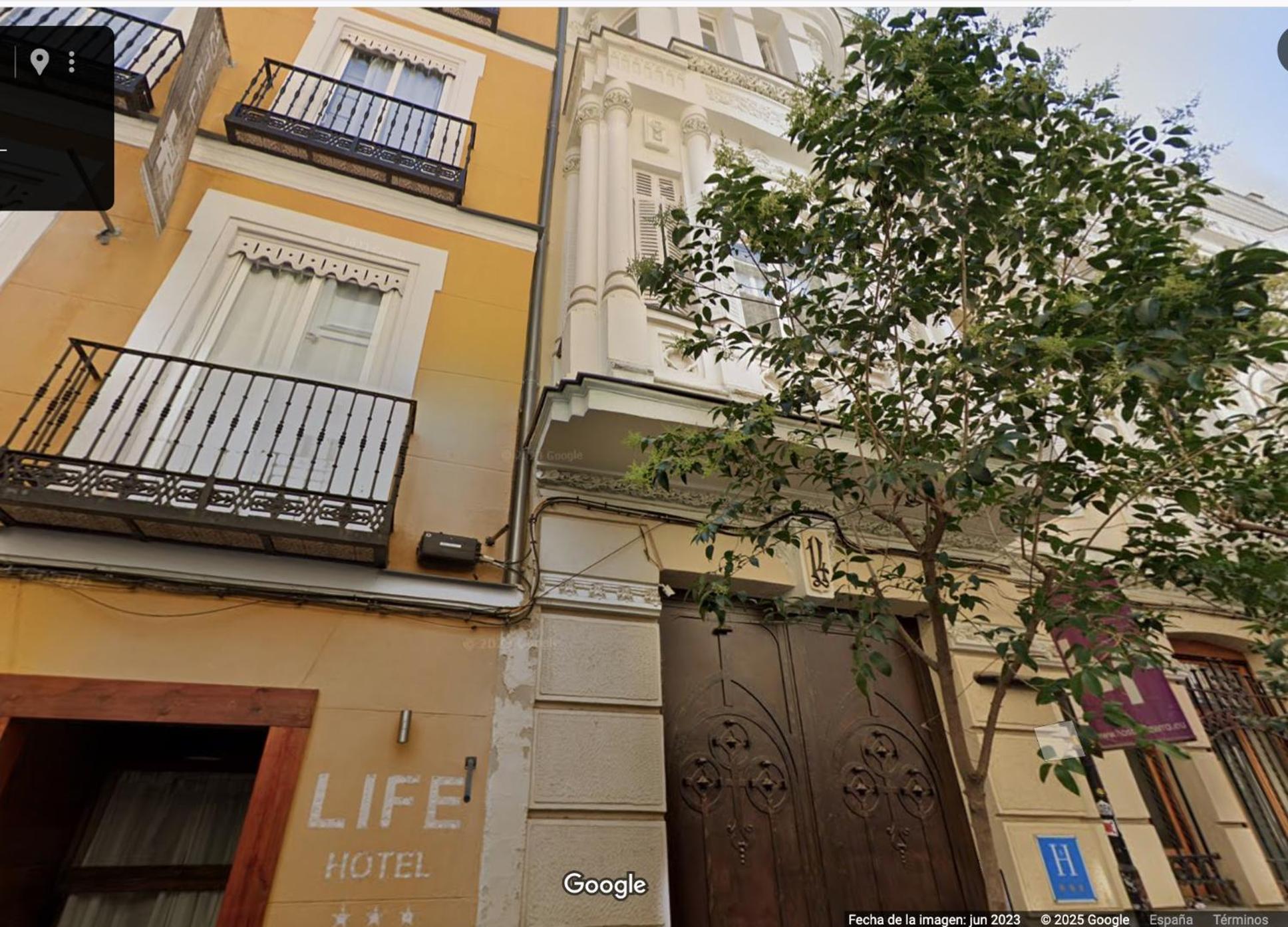 Hotel Life Gran Via Design Мадрид Екстериор снимка